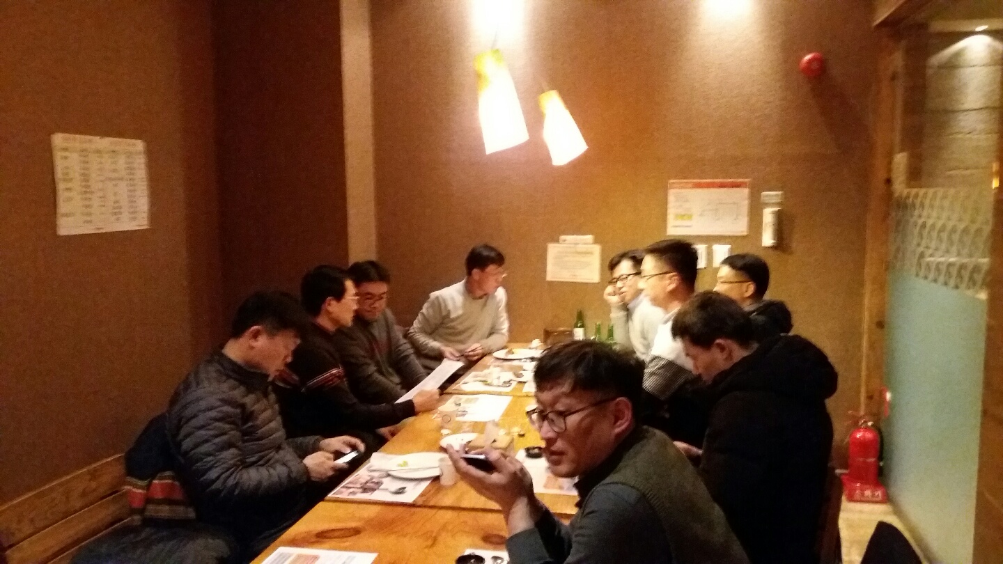 간담회 1.jpg